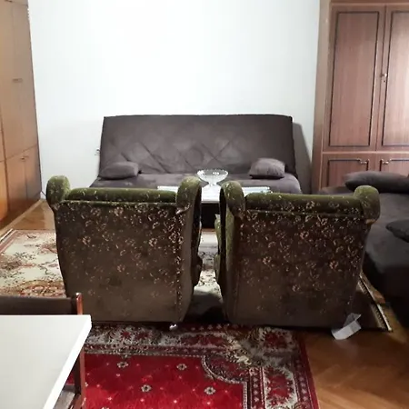 아파트 Cozy In The Heart Of 스코페
